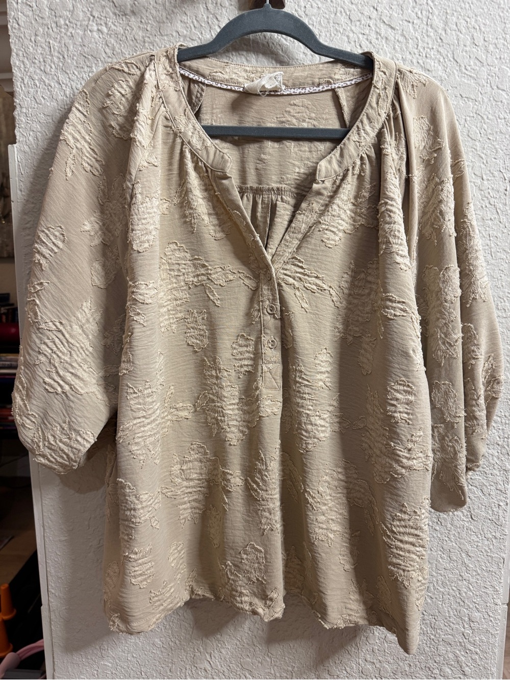 Umgee Beige Textured Peasant Tunic